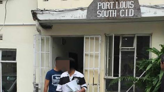 Dans une déposition à la police : une jeune femme accuse un prêtre d’«attouchements»