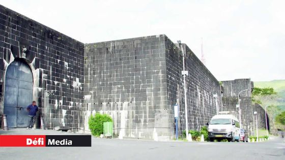 À La Citadelle : plusieurs fausses coupures de Rs 1000 retrouvées 