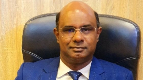 Le recteur du Curepipe College après que deux de ses élèves ont été testés positifs : «Je collabore pleinement avec les autorités»