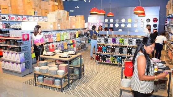 Pénurie de devises : le commerce en difficulté à l’approche des fêtes