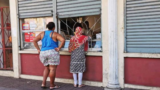 Confinement ferme : Supermarchés, boutiques, marchés et certaines stations essence fermés ce dimanche 
