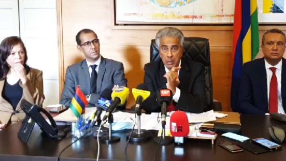 Sa PNQ rejetée, Boolell est face à la presse en ce moment. Suivez en direct sa conférence de presse