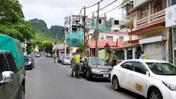 La force policière sort les grands moyens