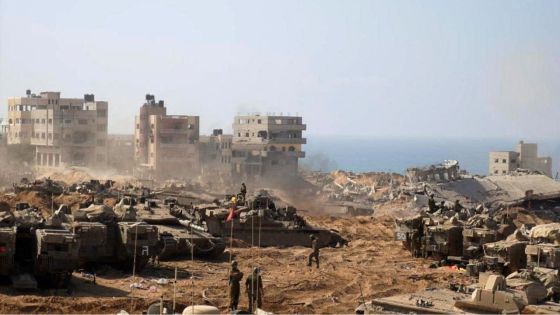 Violents combats à Gaza, coupé en deux selon l'armée israélienne