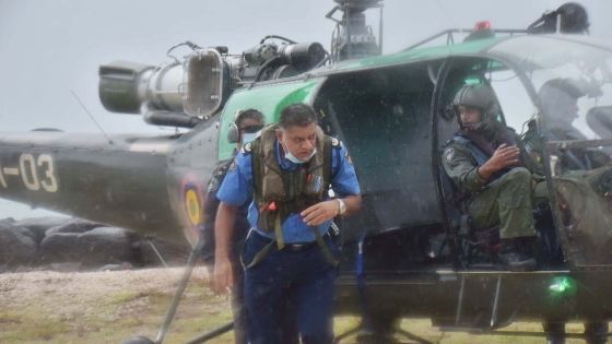 Bateau échoué à Pointe-aux-Sables : « L’exercice de pompage prendra un peu plus de 48 heures » selon le CP Anil Kumar Dip