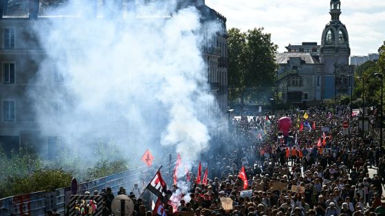France : perturbations de transport et premières manifestations lors du jeudi noir à l'appel des syndicats