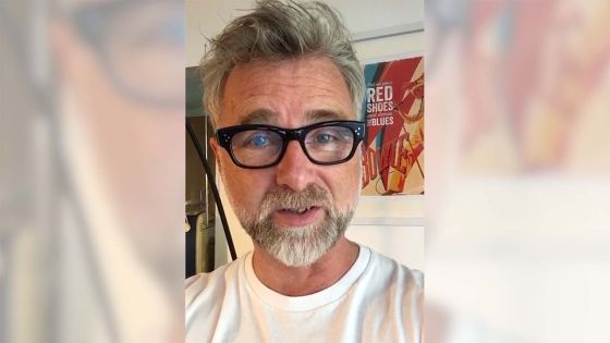 Darren Tulett en exclusivité dans Monday Squad