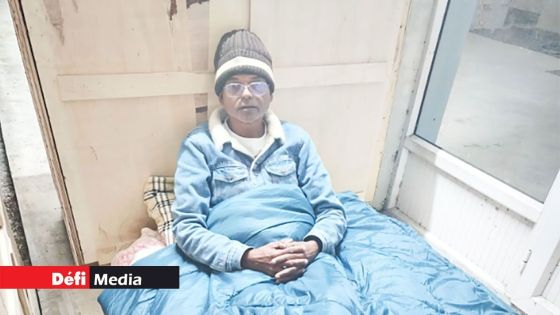 Transféré en clinique : Dave Kissoondoyal entame son 10ᵉ jour de grève de la faim