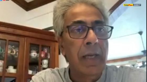 Arvin Boolell face à la presse