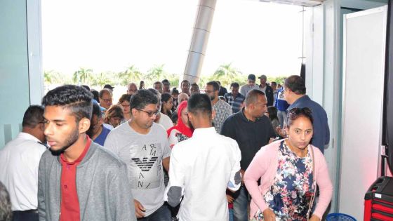  Salon de l’Automobile : découvrez l’ambiance régnant sur place