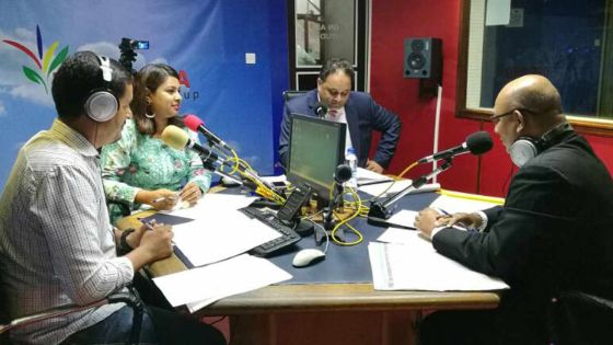 Face-à-face Etienne Sinatambou/Aadil Ameer Meea : les temps forts