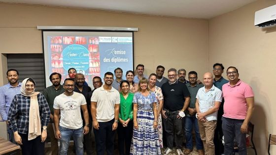 Journées Dentaires Marseille-Maurice 2023 : 20 chirurgiens-dentistes bénéficient d’une formation avancée sur la parodontologie