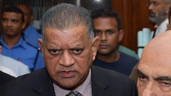 Dip : «Un CP n’est redevable à aucune autorité, y compris la FCC»