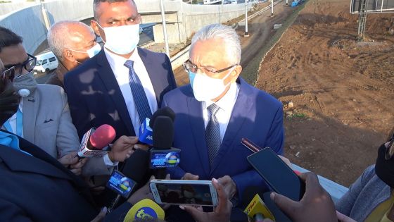 «Critiques» vis-à-vis l’ex-juge Domah sur le rapport Britam : «Mwa ek Navin lor sa point la, nou an lakorite», souligne le PM