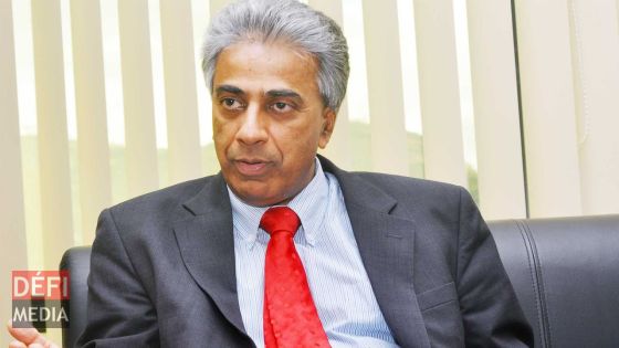 Arvin Boolell : « Cessons de mendier et marchons avec dignité »