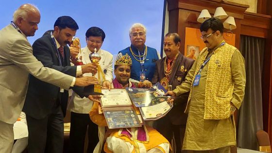 Un ‘Australian Fellowship Award’ attribué à un astrologue mauricien
