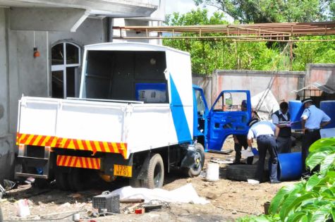  Camp Thorel : un tôlier meurt, la tête fracassée