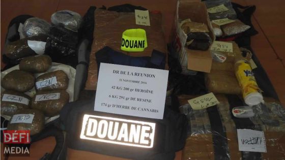Trafic de drogue sur l'axe Madagascar-Réunion-Maurice : un Réunionnais arrêté