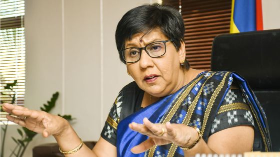 Leela Devi Dookun-Luchoomun, ministre de l’Éducation : «un rapport attendu pour décider sur la révision du calendrier scolaire»