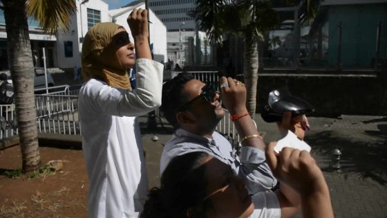 Éclipse : éblouissement et surprise