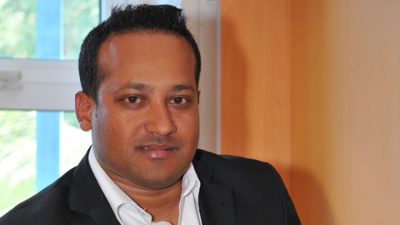 Rencontre avec le directeur de Dis-Moi (Maurice)