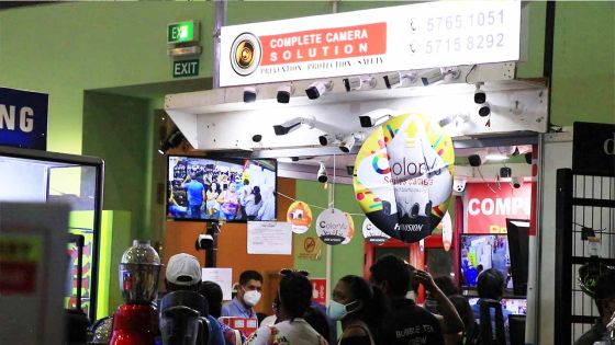 Salon du Déstockage : découvrez les offres au stand de Complete Camera