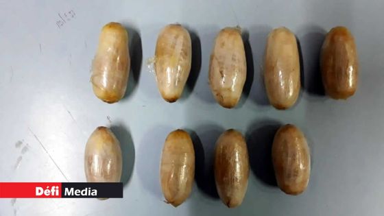 Rose-Hill : du cannabis, de l'héroïne et de la drogue synthétique saisis, une dame et son voisin arrêtés 