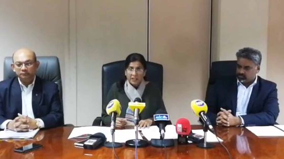 Suivez en direct la conférence de presse de Fazila Jeewa-Daureeawoo