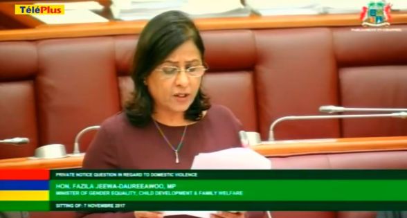 Travaux parlementaires : la violence domestique coûte Rs 2 milliards au pays