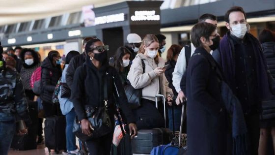 Près de 2.500 vols annulés lundi