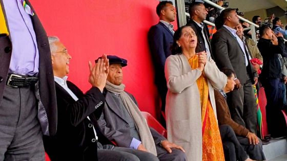 Humour : quand le Club M fait vibrer les Jugnauth