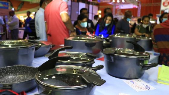 SVICC : 2e journée de la 3e édition du Salon du Déstockage ce samedi découvrez les promos au stand de STONELINE