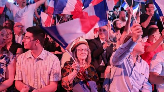 Le RN largement en tête de législatives historiques avant un second tour décisif