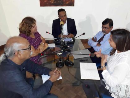 15 ans de Radio Plus : un forum-débat organisé pour les auditeurs