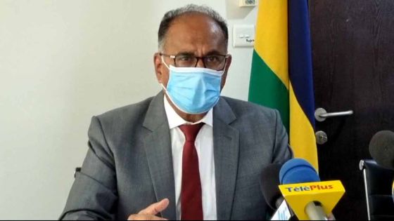 Guerre en Ukraine : Alan Ganoo face à la presse