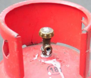 Shammi : «J’ai vu de l’eau sortir de la bonbonne de gaz»