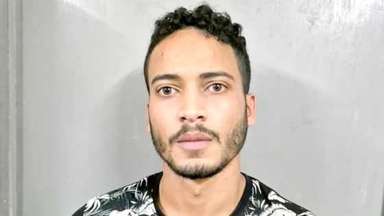 Un policier qui dealait de la cocaïne est arrêté