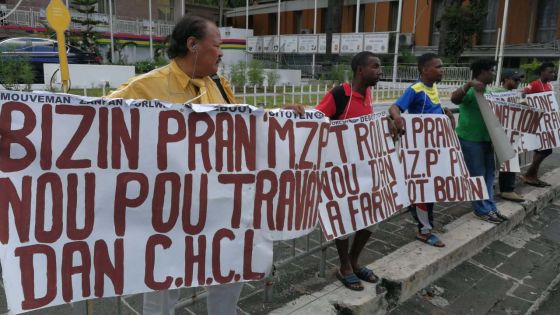 Ils réclament un emploi à la Cargo Handling Corporation : manifestation des membres du Mouveman Zanfan Porlwi 