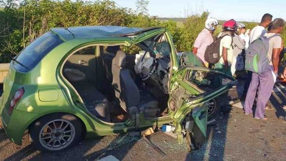  Goodlands : un mort dans un carambolage impliquant trois voitures 