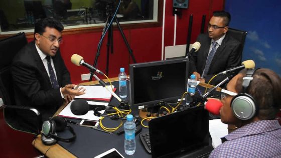 Prosecution Commission : face-à-face Yatin Varma-Ravi Rutnah