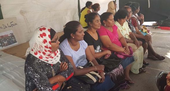 Salaire mensuel de Rs 1 500 : des femmes cleaners en grève de la faim