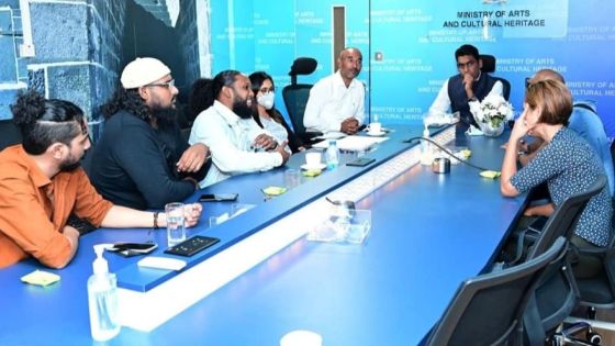 ANONYM à l’Olympia : Dix billets d’avion remis par le ministère des Arts et du Patrimoine