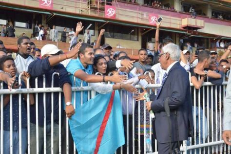 Maiden Cup : la casaque bleu électrique brille de mille feux 
