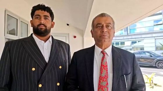 [EN DIRECT] Me Hawoldar, l'avocat de l'homme d'affaires malgache, Mami Ravatomanga, à la FCC