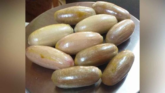 Drogue : l'Espagnol Gomez dit avoir caché de l'héroïne sur la plage de Flic-en-Flac