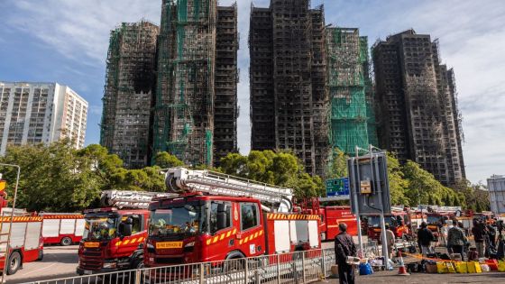 Incendie de Hong Kong: au moins 128 morts, des dizaines de disparus