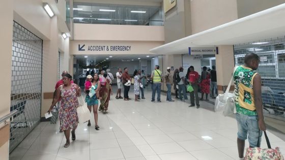 Un système à bout de souffle : le manque de personnel affecte le service public de santé