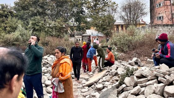 Un puissant séisme fait au moins 95 morts au Tibet