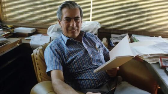 Le prix Nobel de littérature Mario Vargas Llosa est décédé à 89 ans à Lima