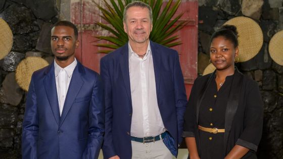 Deux nouveaux boursiers pour la 25e édition de la MCB Rodrigues Scholarship